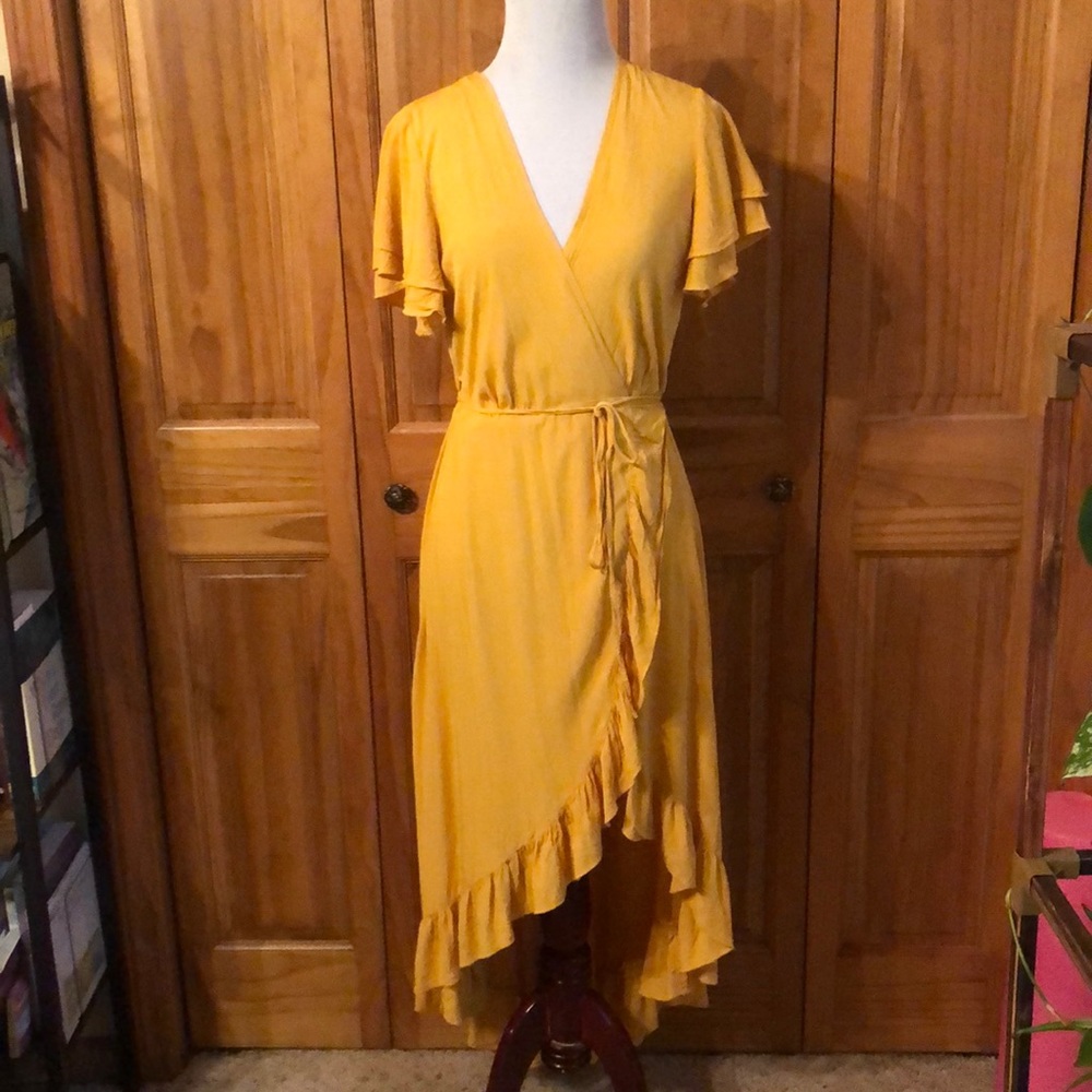 Mustard yellow maxi/midi dress